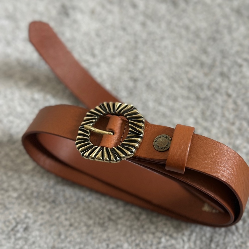 Valentina Brown Leather Belt Brand New